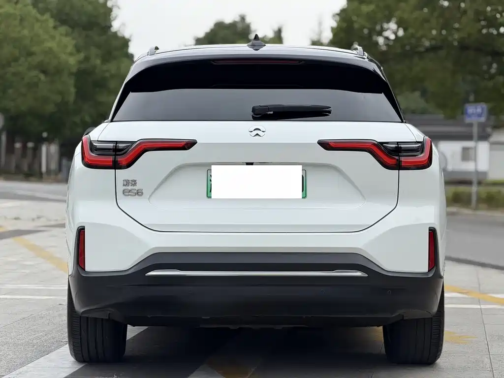 NIO ES6 — миниатюра 13