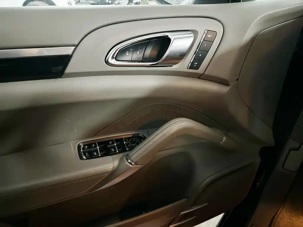 Porsche Cayenne — фотографии объявления, Фото 12