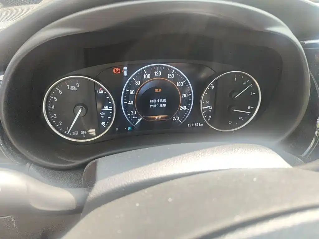 Buick Envision Plus — миниатюра 8