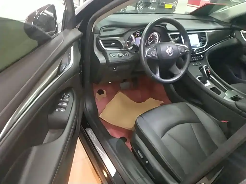 Buick LaCrosse — миниатюра 16