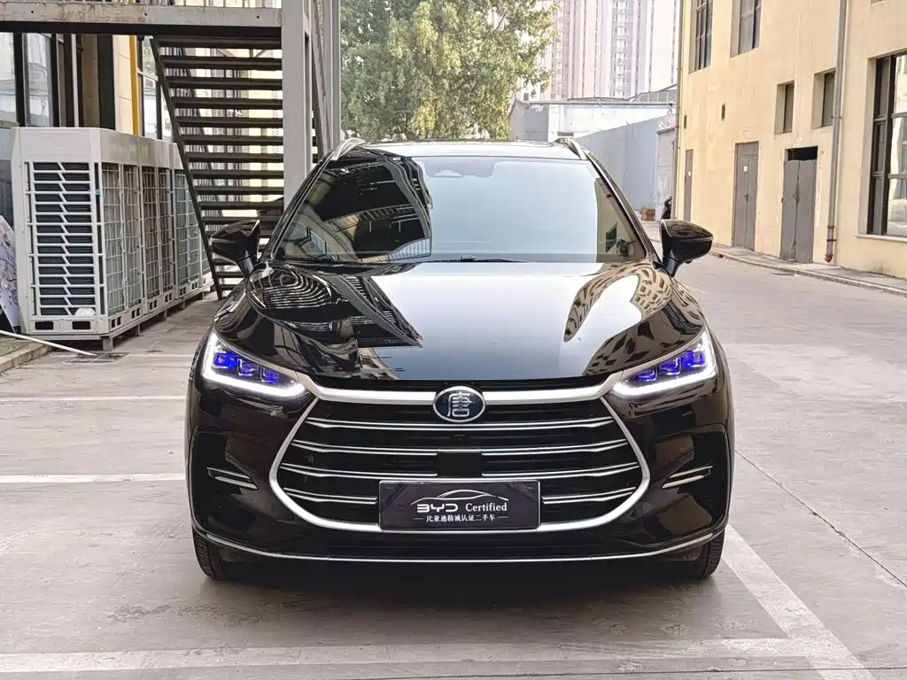 BYD Tang New Energy — миниатюра 17