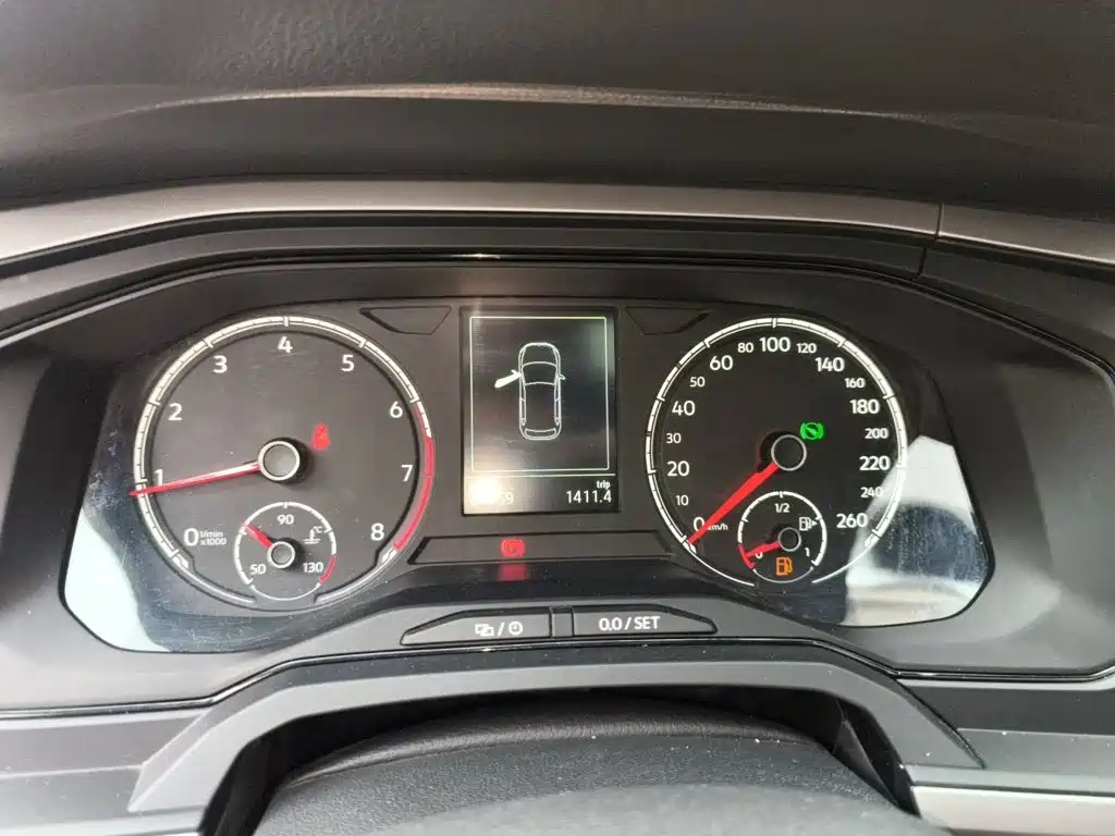 Volkswagen Polo — миниатюра 7