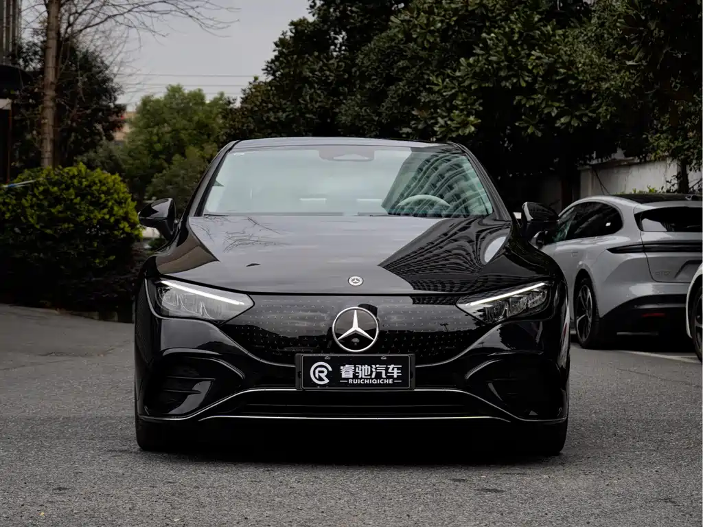 Mercedes-Benz EQE 2025 500 4MATIC