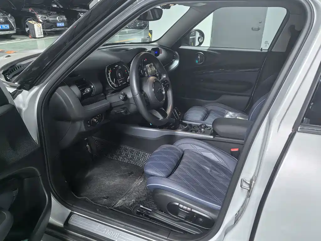 MINI Mini Clubman — миниатюра 4