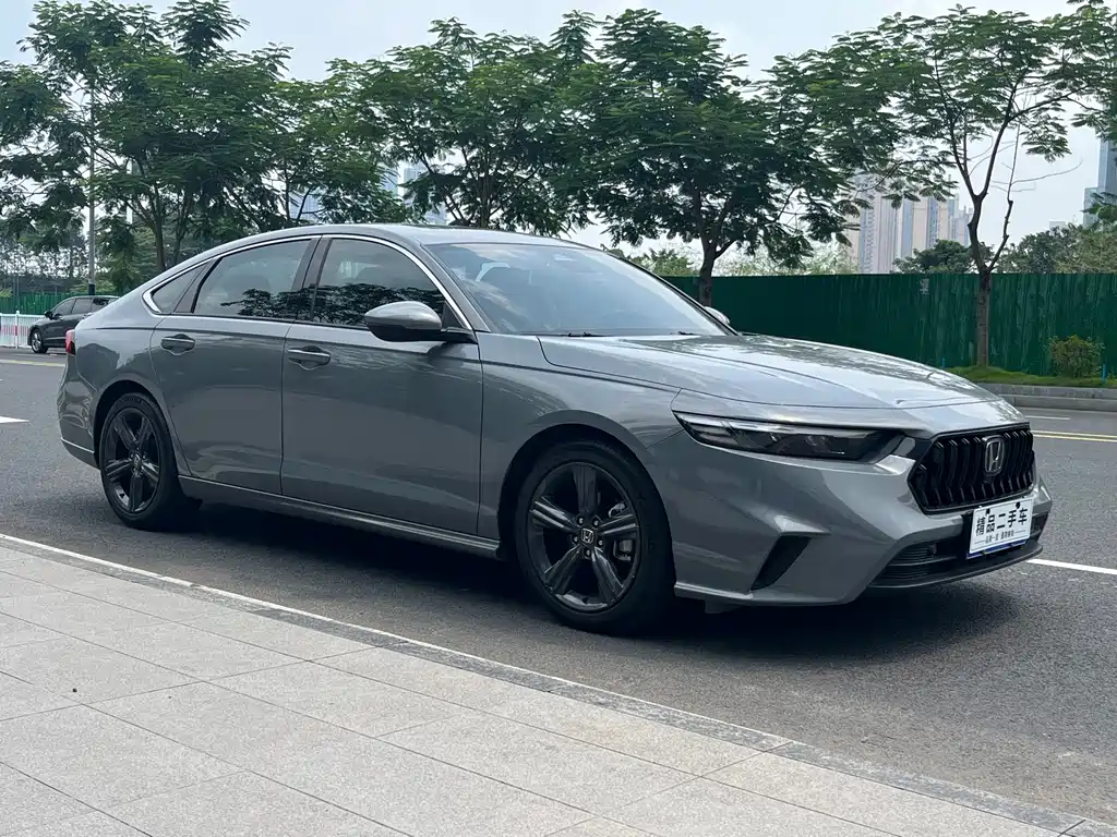 Honda Inspire — миниатюра 2