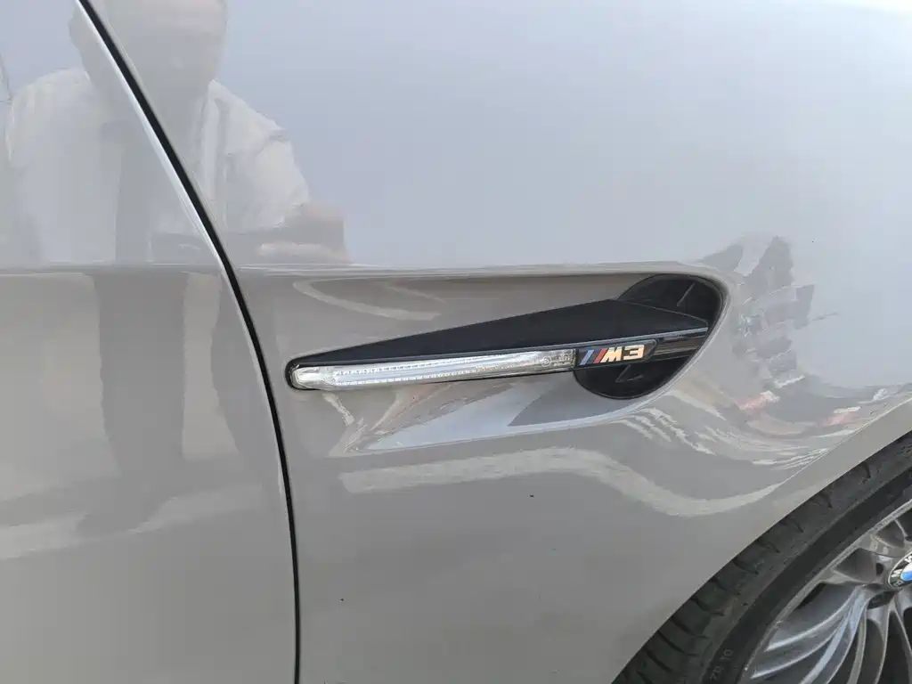 BMW M3 — миниатюра 7