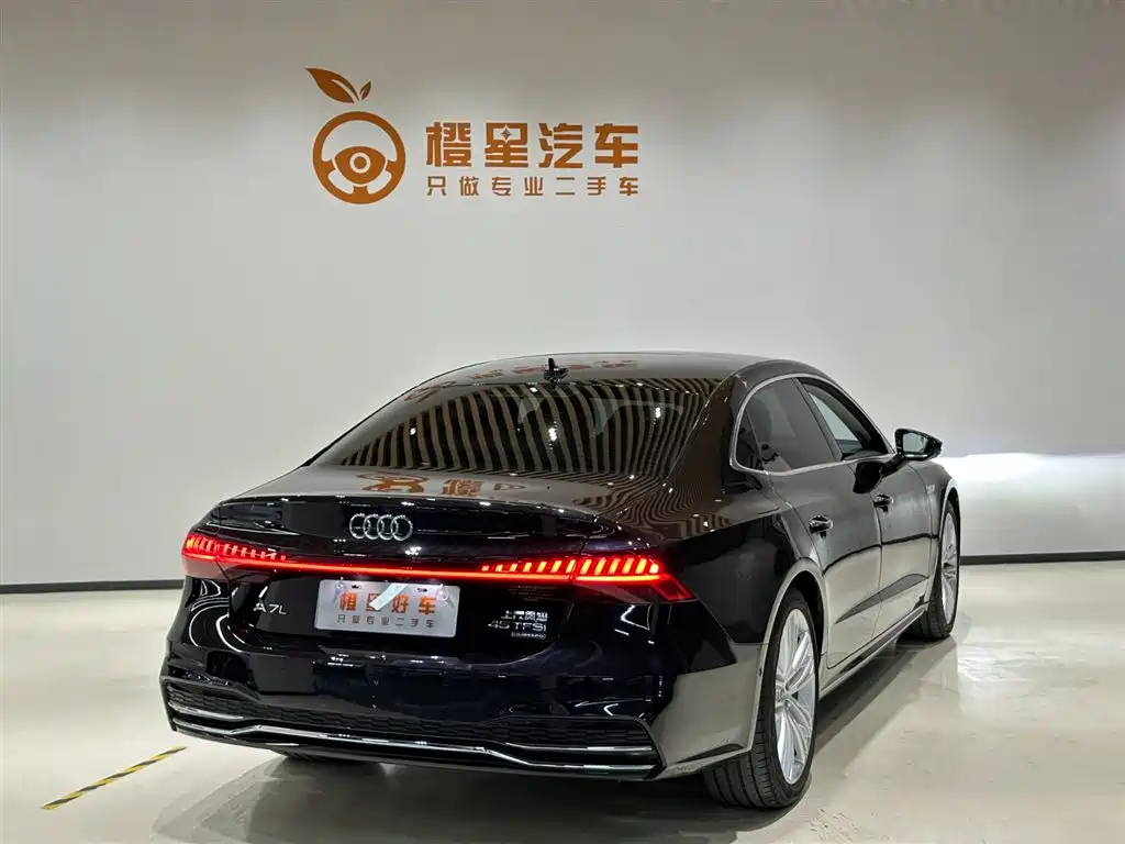Audi A7L 2024 45 TFSI quattro