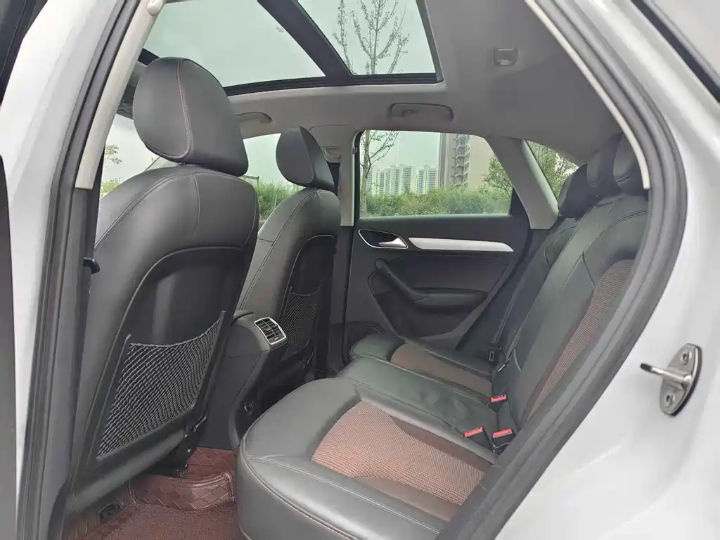 Audi Q3 — миниатюра 6