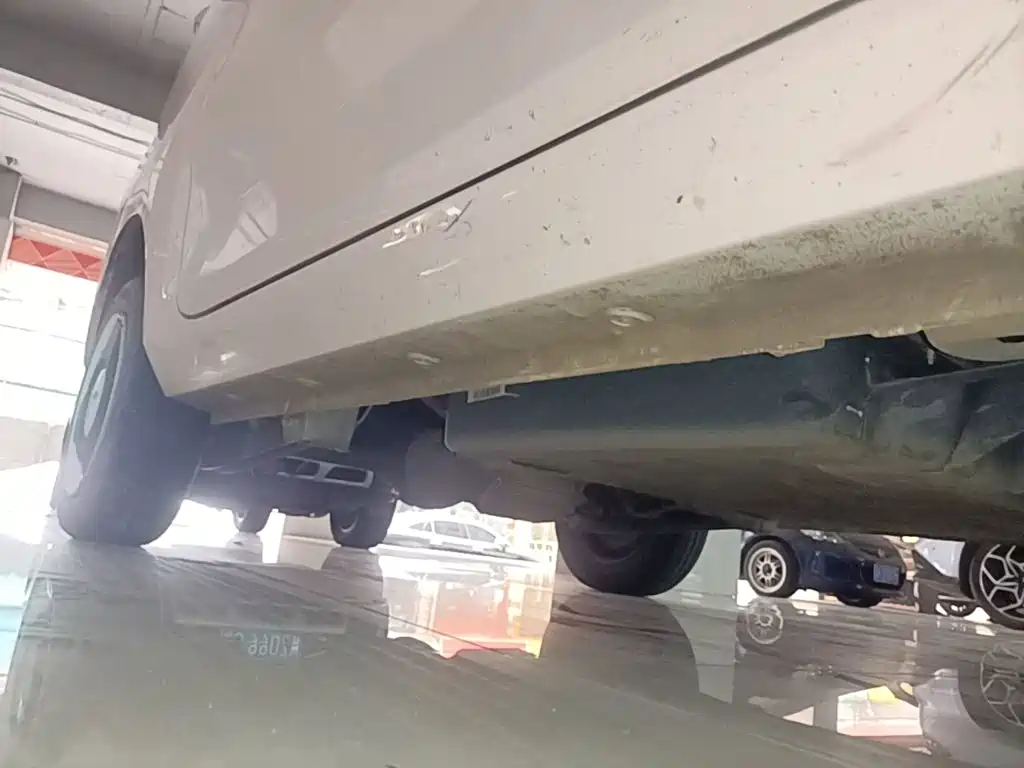 Wuling MINIEV — миниатюра 21