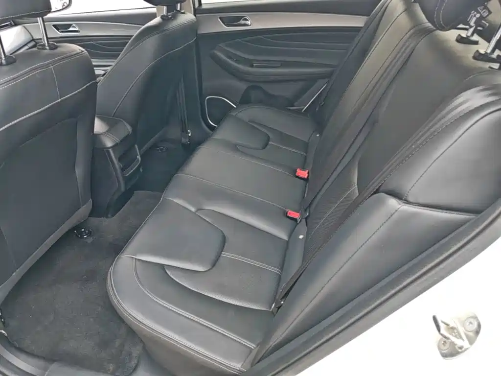 Chery Arrizo 5 — миниатюра 17
