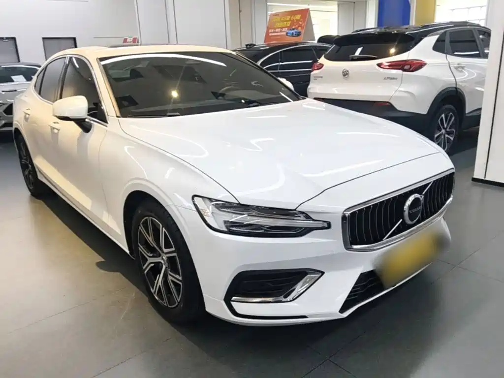 Volvo S60 — миниатюра 4