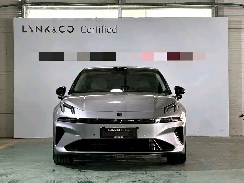 Lynk & Co 07 EM-P — миниатюра 2