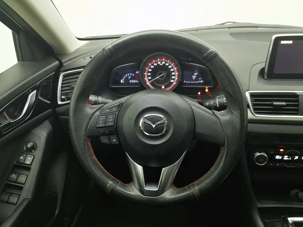 Mazda 3 Axela — миниатюра 11
