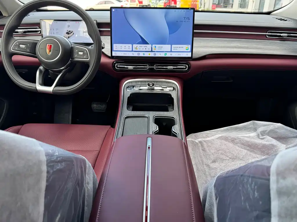 Hongqi Hongqi H5 — миниатюра 9