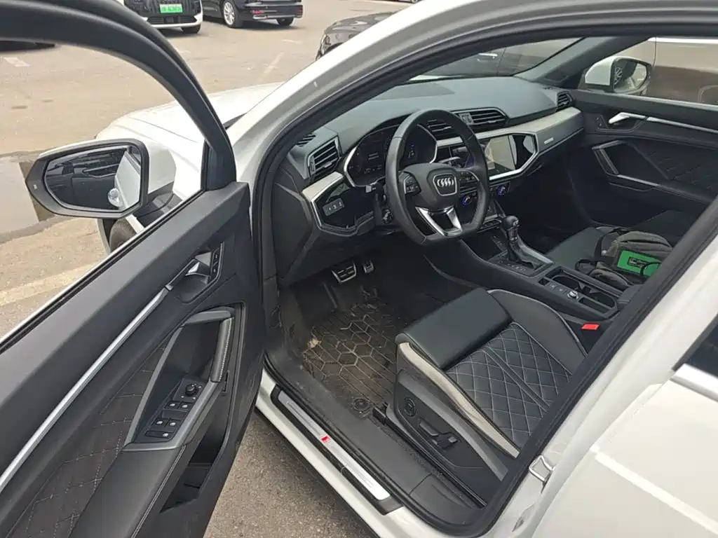 Audi Q3 — миниатюра 23