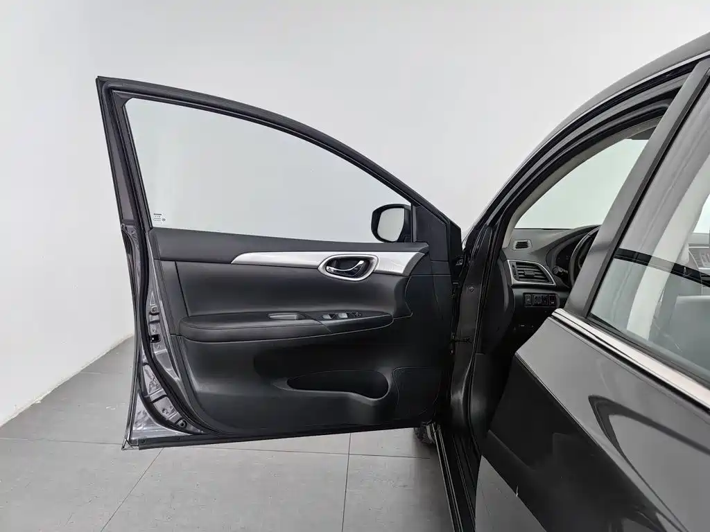 Nissan Sylphy — миниатюра 8