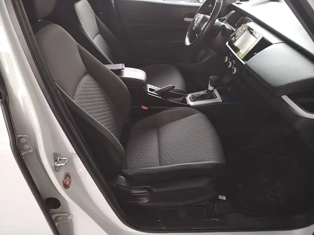 Honda Fit — миниатюра 25