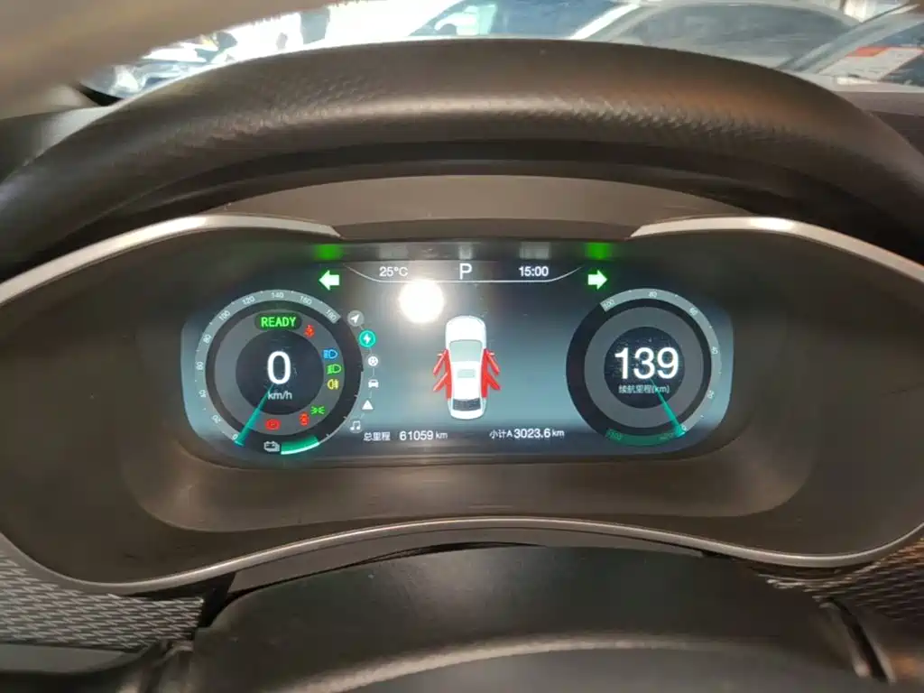 BAIC EU5 — миниатюра 12