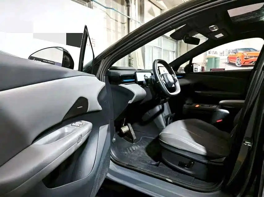 Lynk & Co Z20 — миниатюра 4