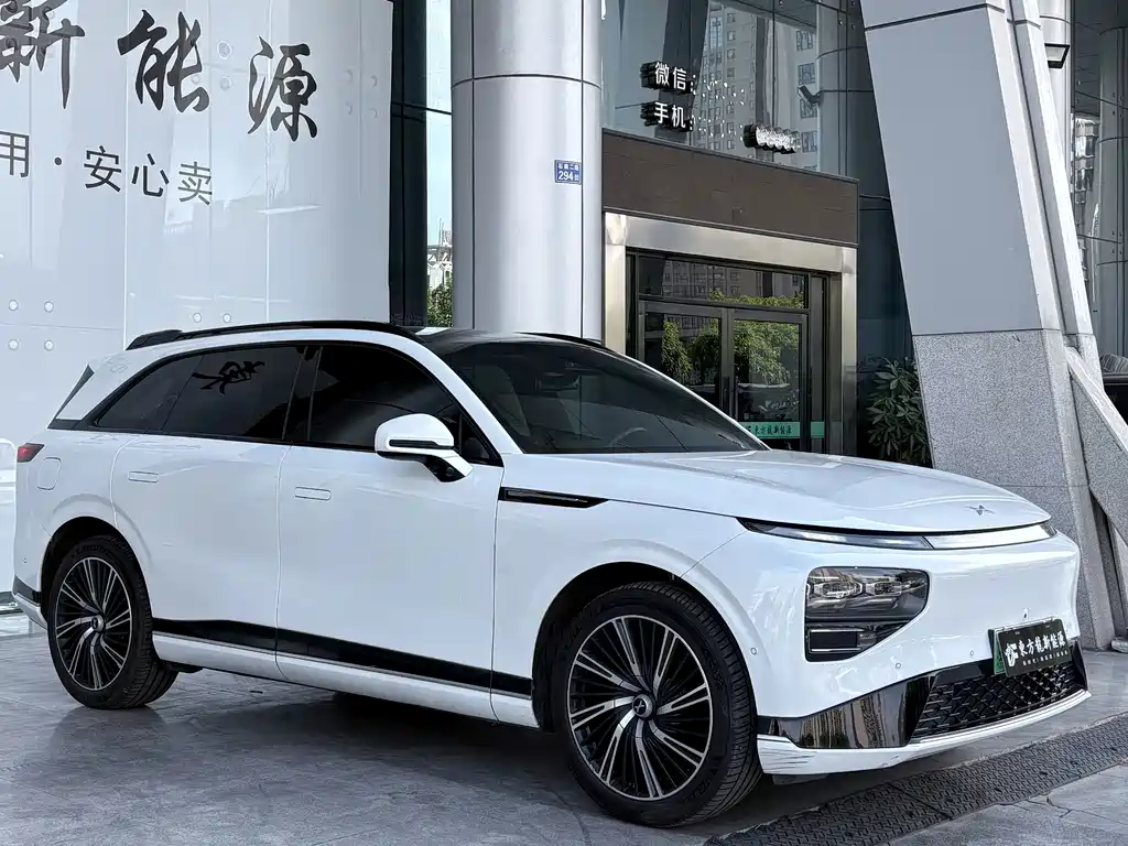 XPeng G9 — миниатюра 3