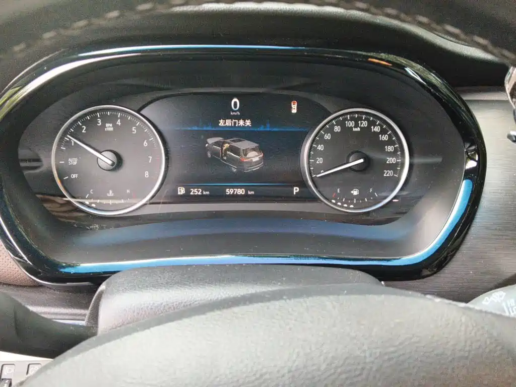 Buick GL8 — миниатюра 14
