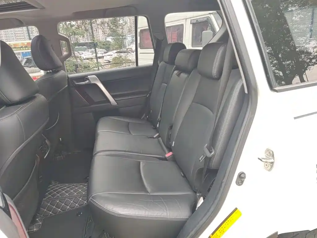 Toyota Prado — миниатюра 17