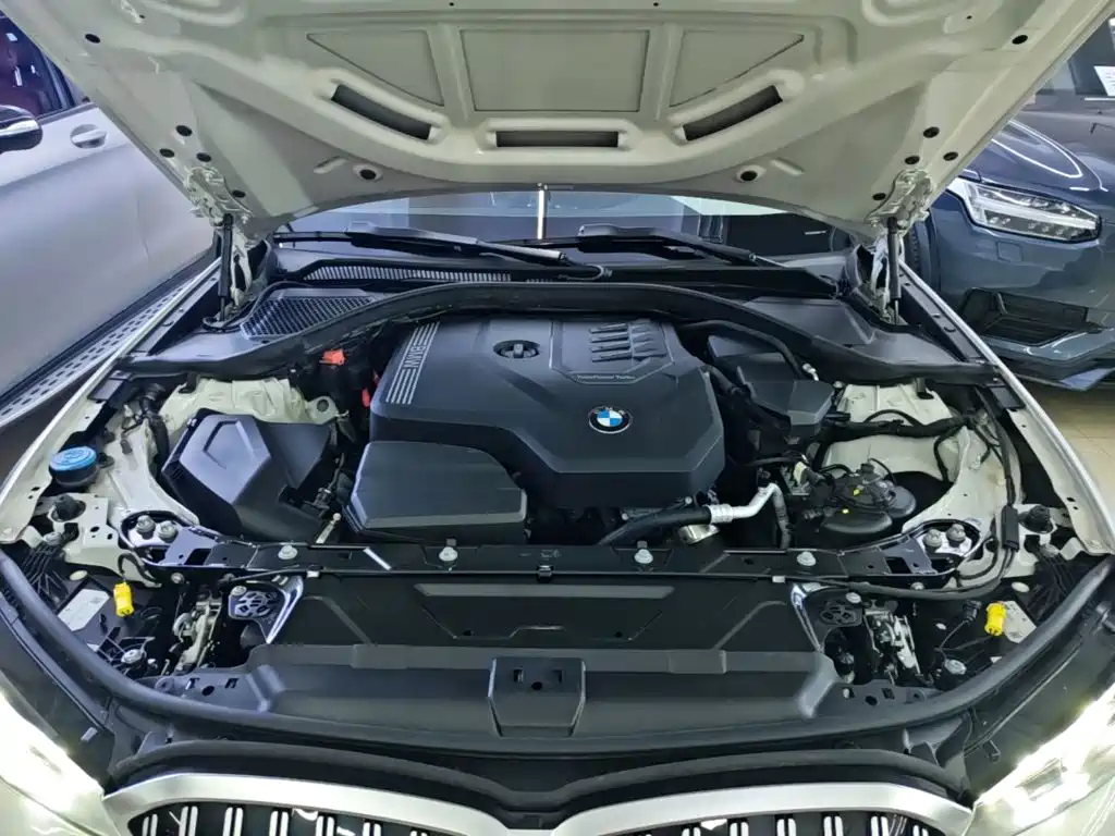 BMW 3 Series — миниатюра 20