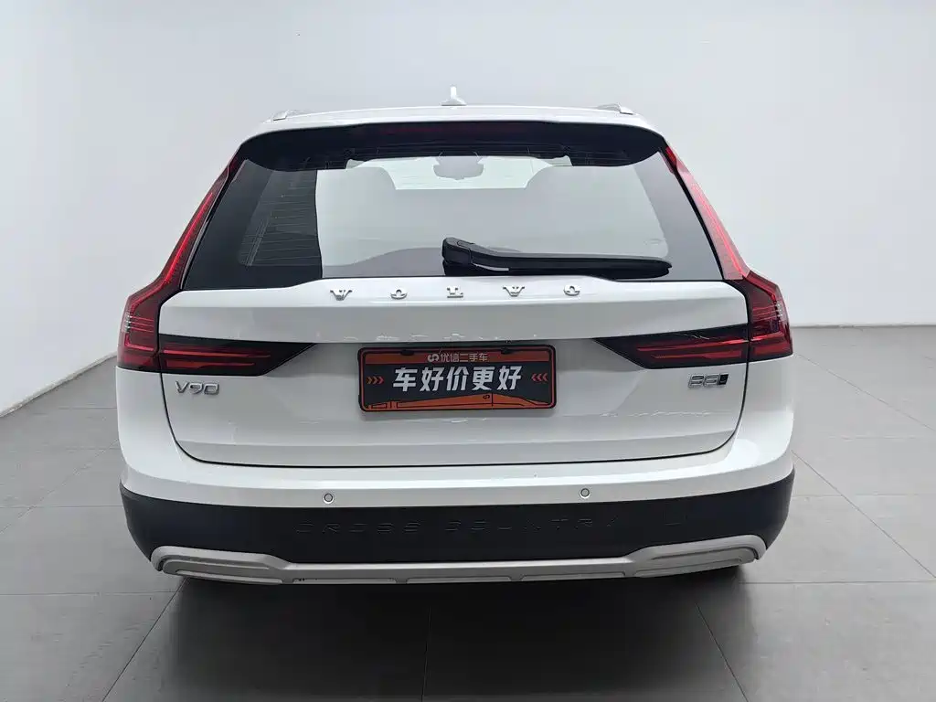 Volvo V90 — миниатюра 4