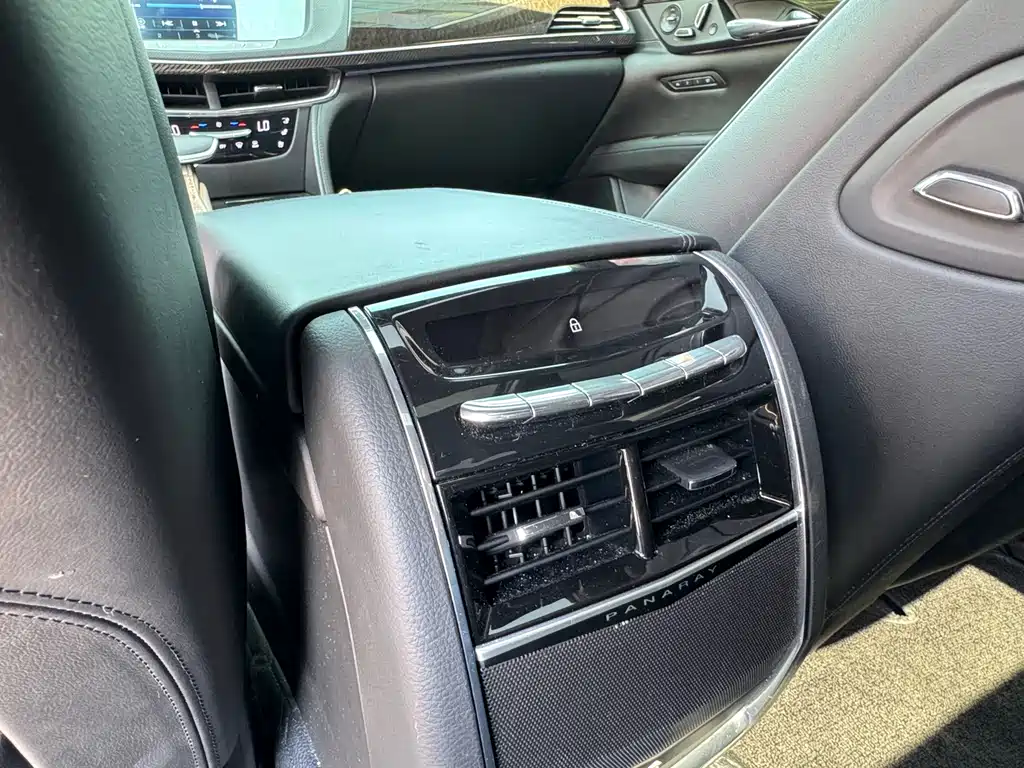 Cadillac CT6 — миниатюра 14