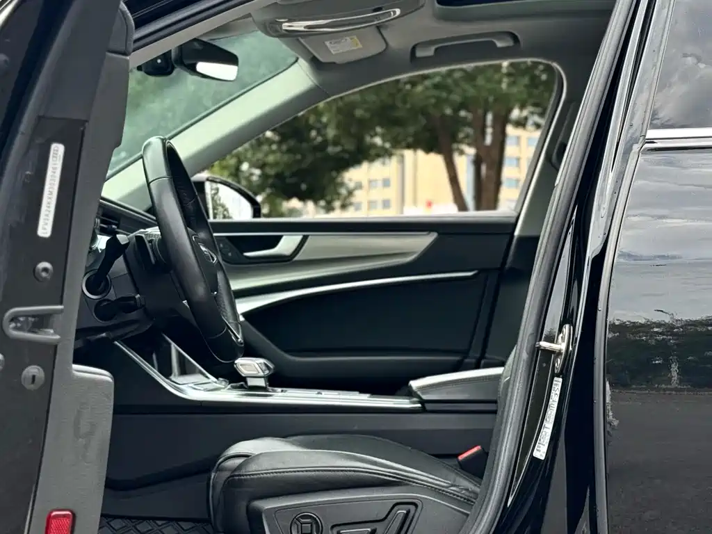 Audi A6L — миниатюра 8