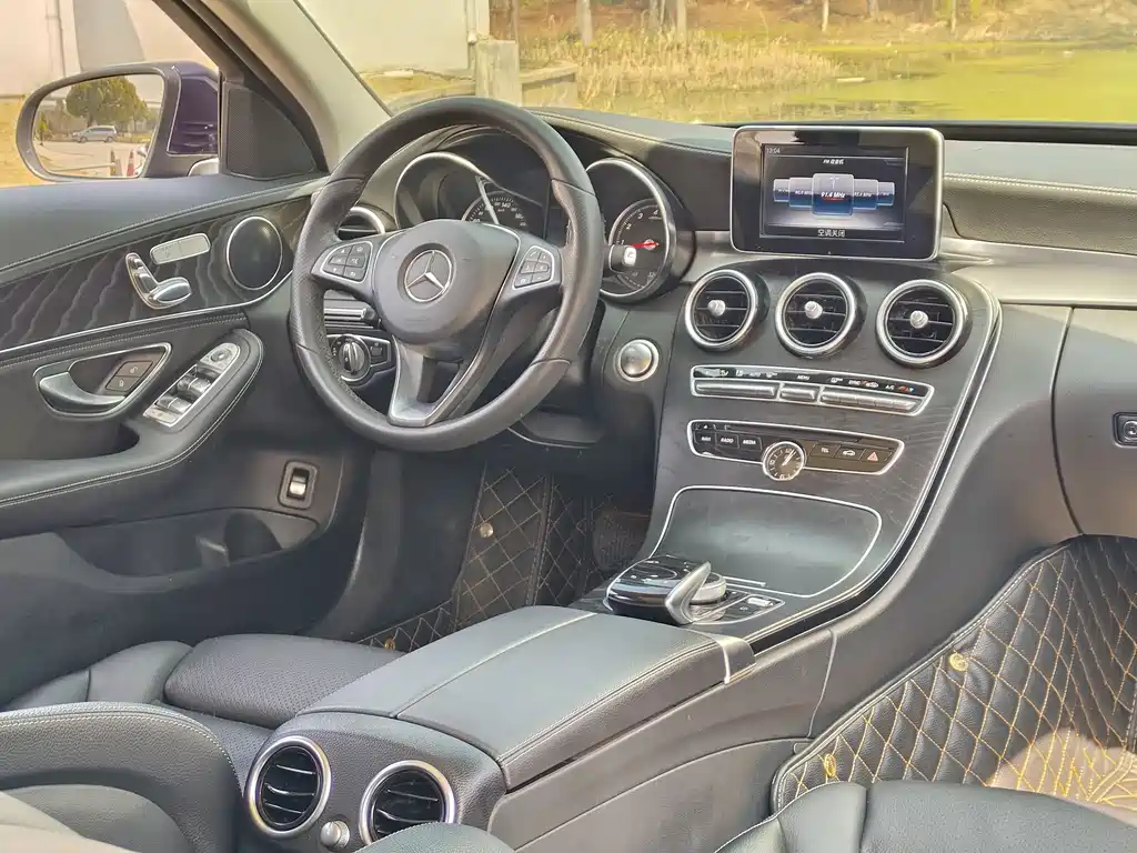 MERCEDES-BENZ C CLASS