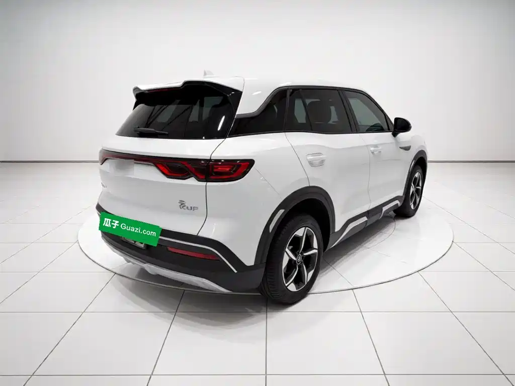 BYD Yuan UP — миниатюра 6