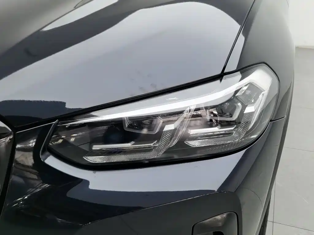 BMW X3 — миниатюра 7
