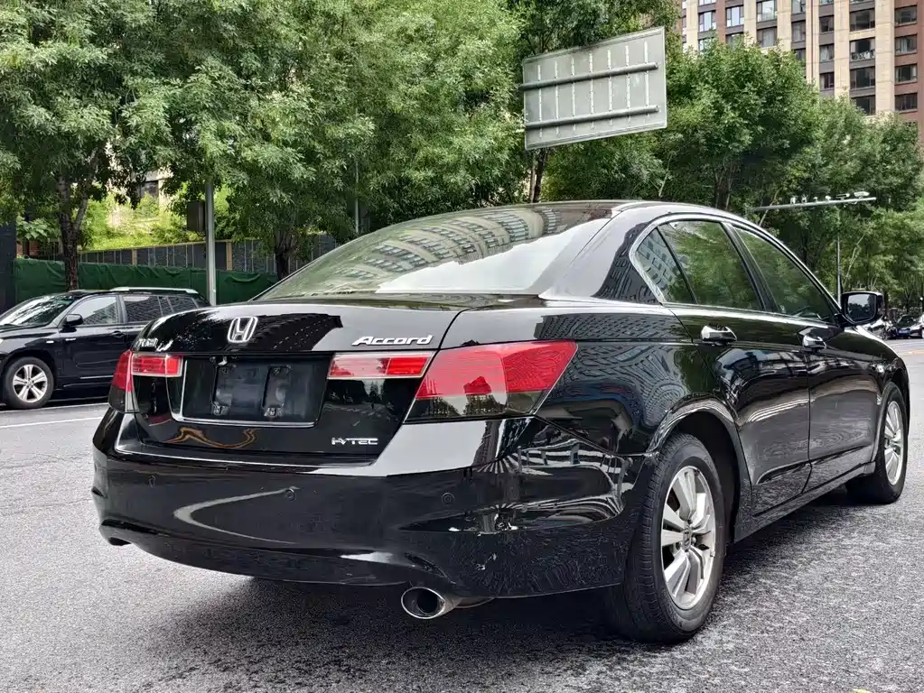 Honda Accord — миниатюра 5