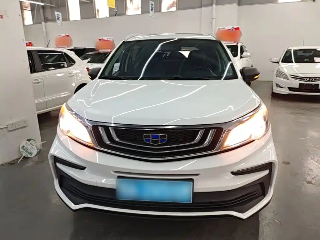 Geely Vision X3 — миниатюра 3
