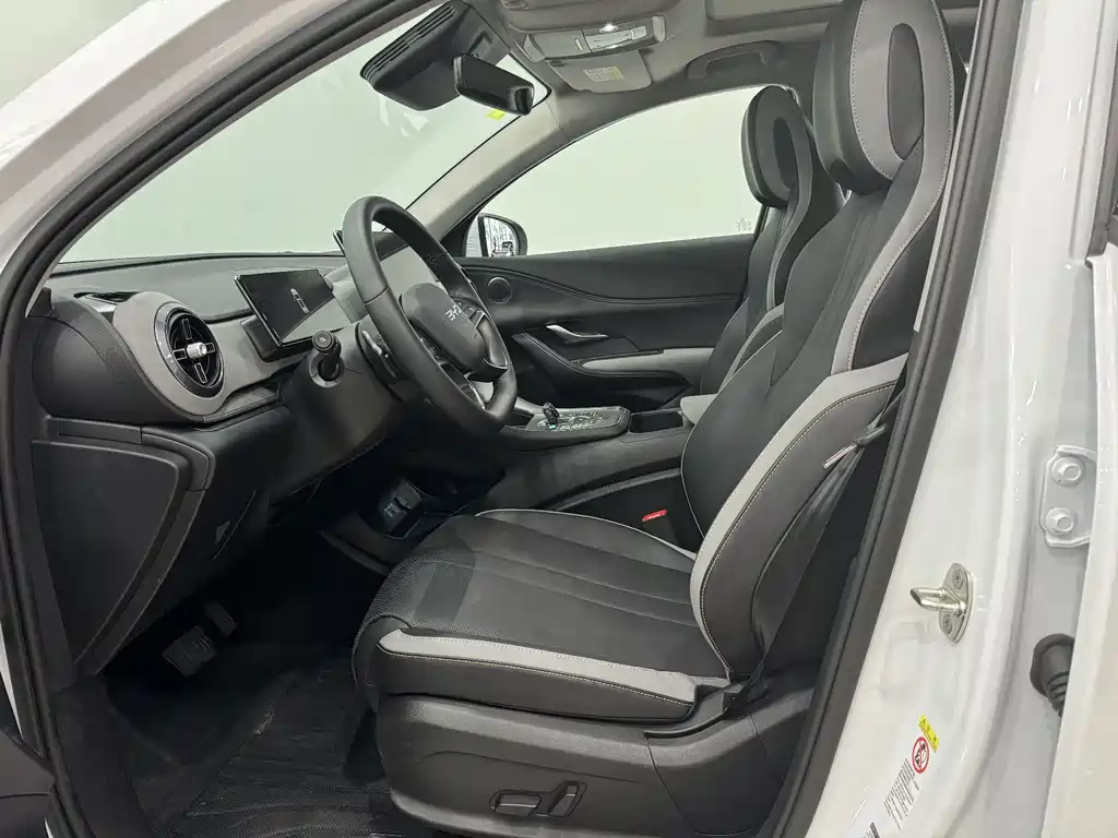 BYD SEA LION 05 DM I