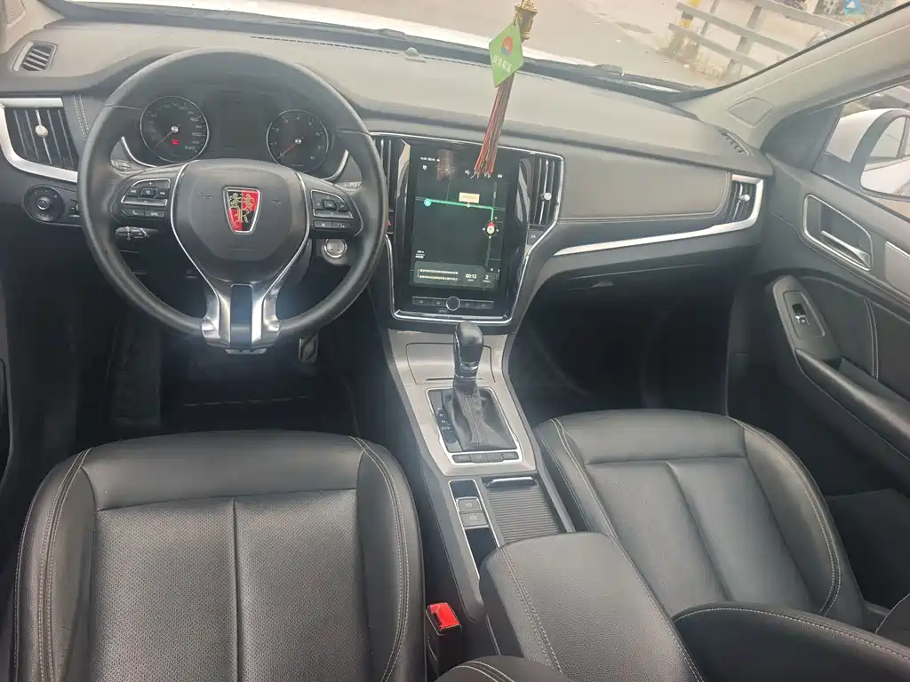 Roewe RX5 — миниатюра 7