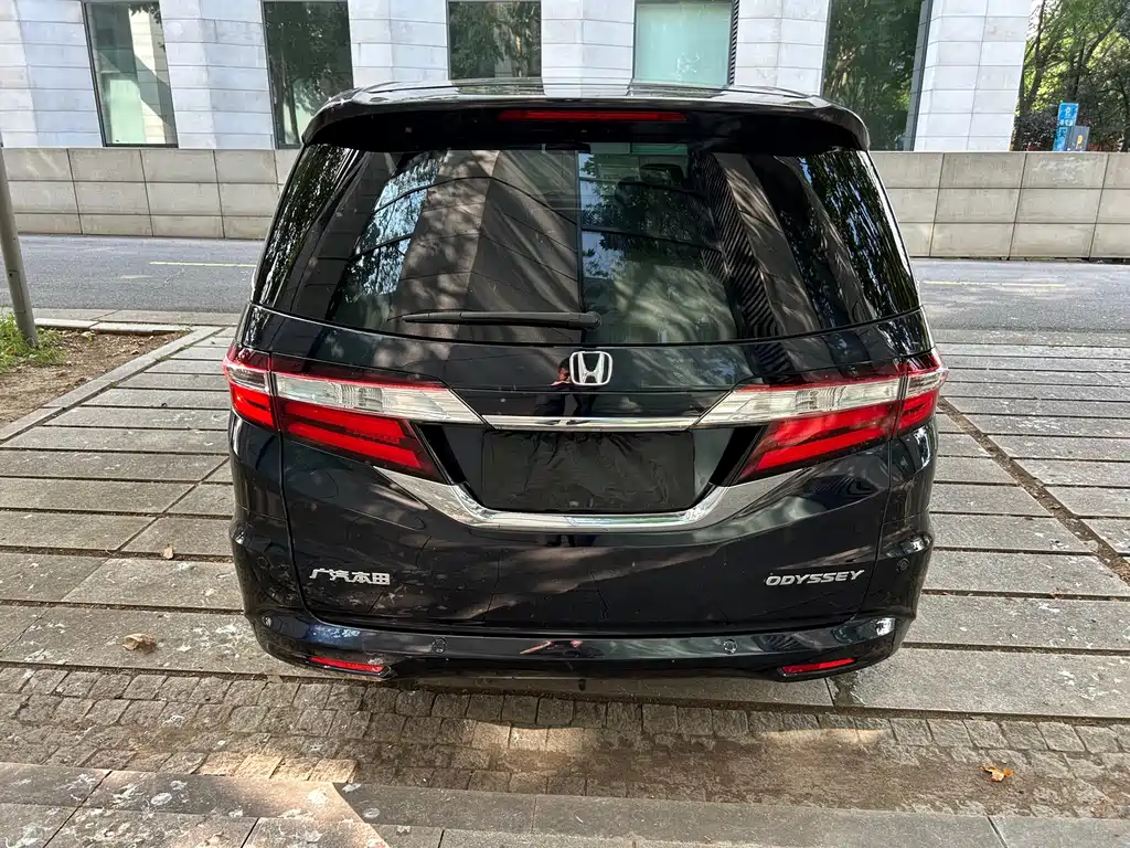 Honda Odyssey — миниатюра 5