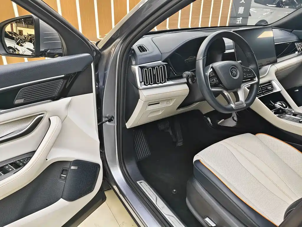 BYD Song Plus PLUS 2021 DM-i 110KM Flagship PLUS 5G