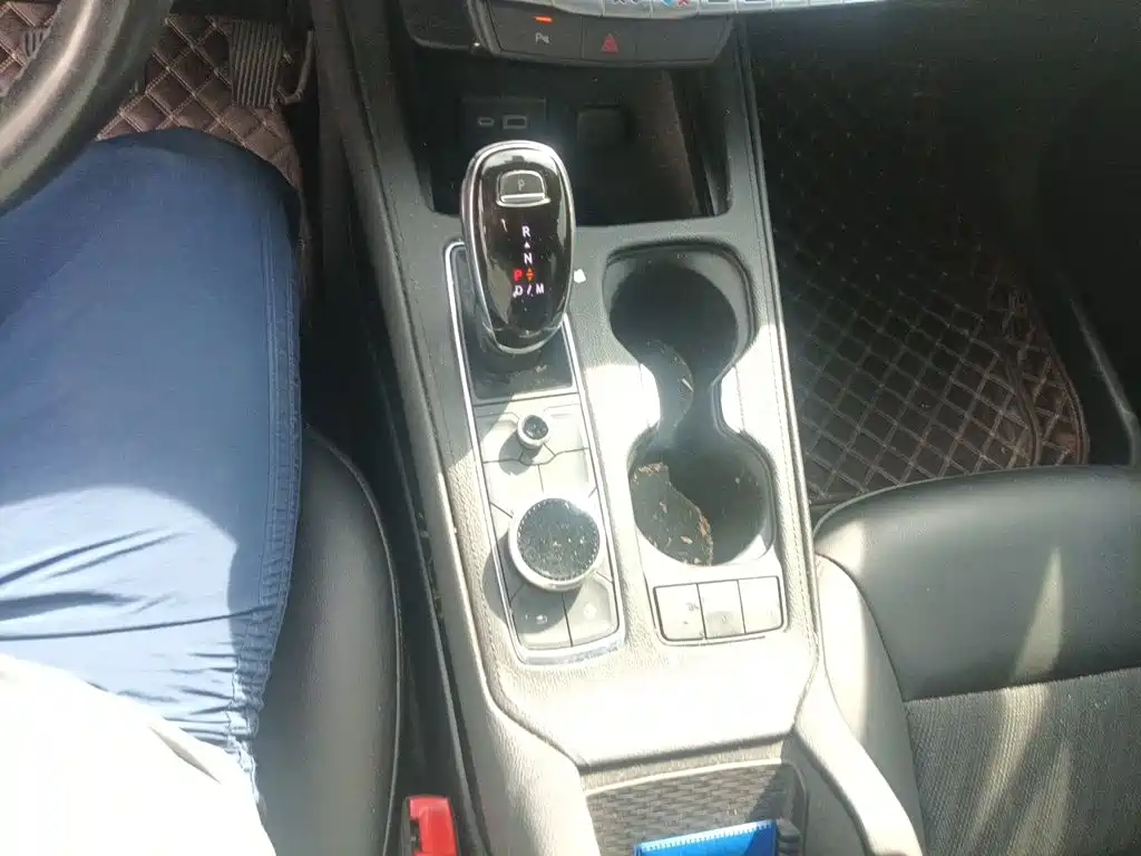 Cadillac XT4 — миниатюра 10