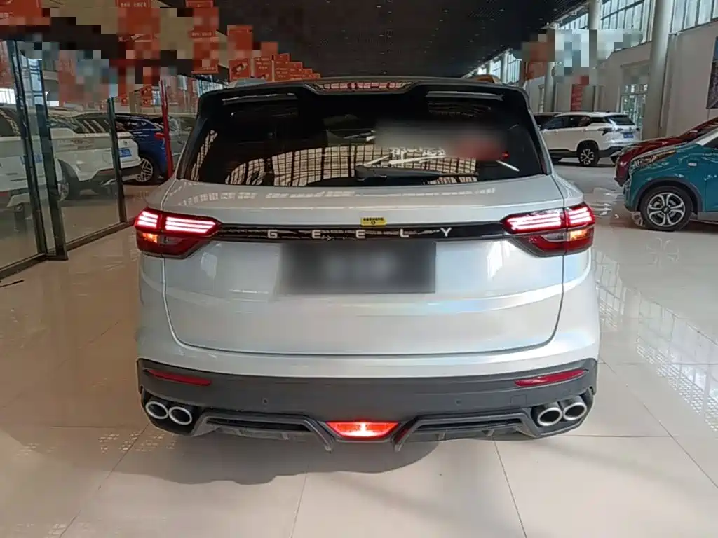 Geely Binyue — миниатюра 6