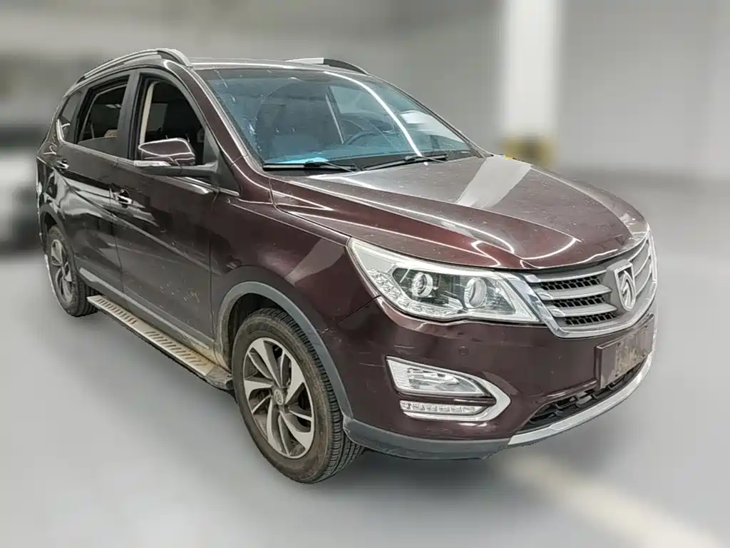 Baojun 560 2016 1.8L iAMT Luxury