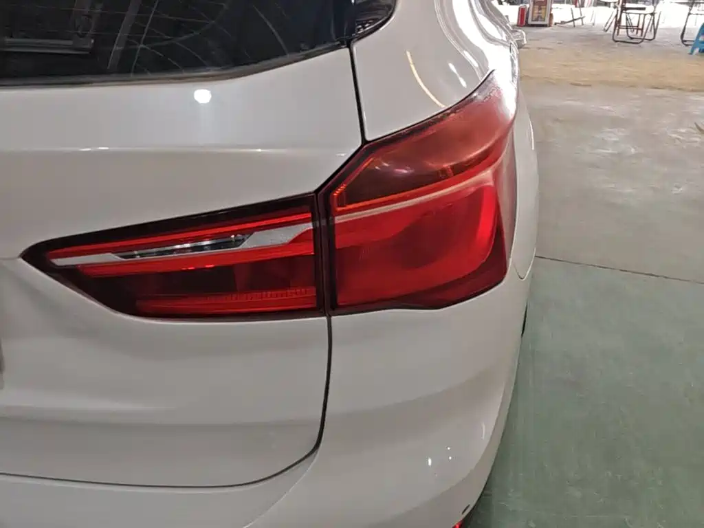 BMW X1 New Energy — миниатюра 8