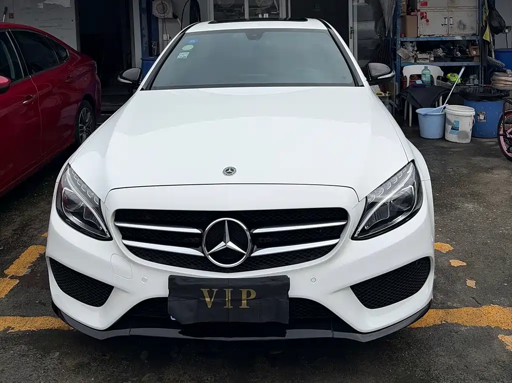 Mercedes-Benz C-Class — миниатюра 2