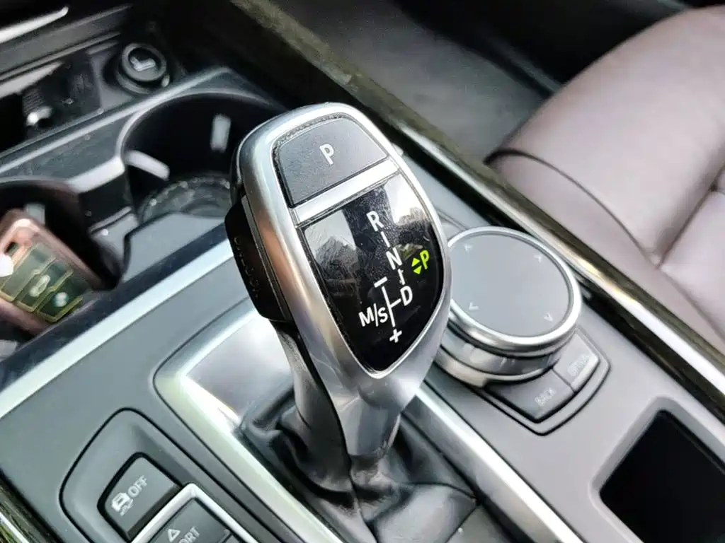 BMW X5 (Import) — миниатюра 19