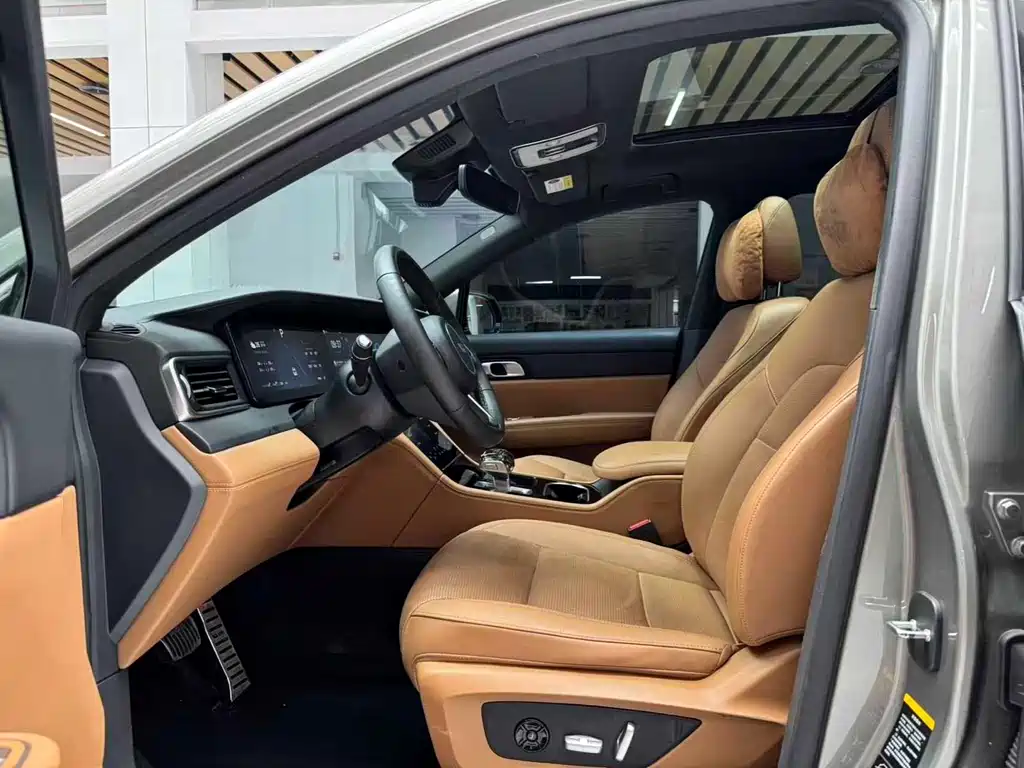 Li Auto ONE 2021 6 мест