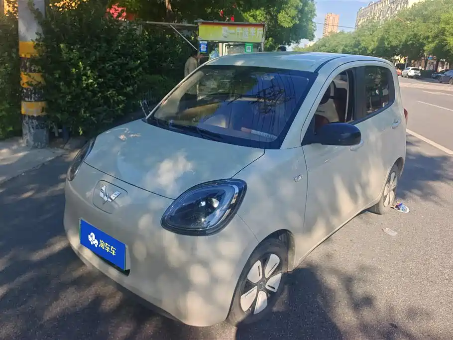 宏光MINIEV 2025款 第四代 四门版 臻享款