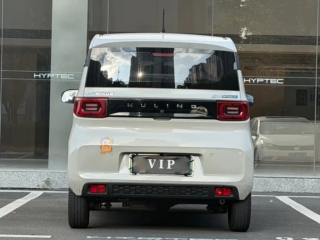 Wuling MINIEV — миниатюра 9
