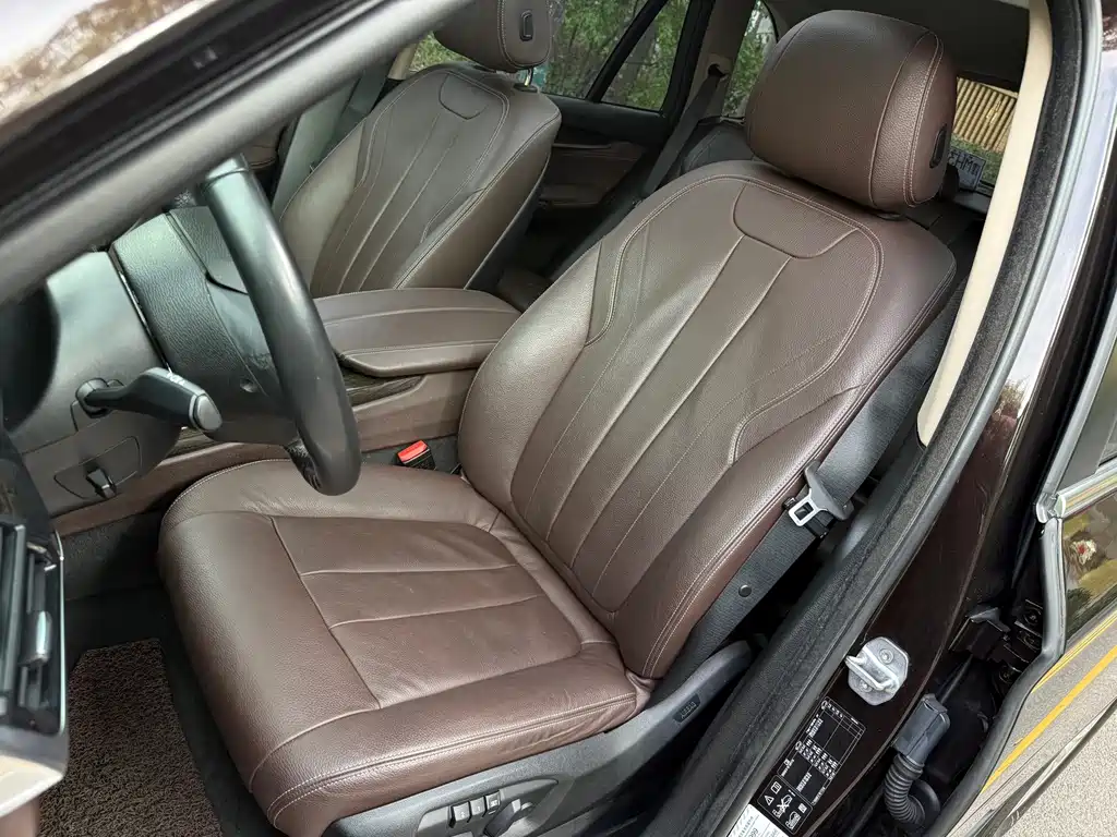 BMW X5 (Import) — миниатюра 37