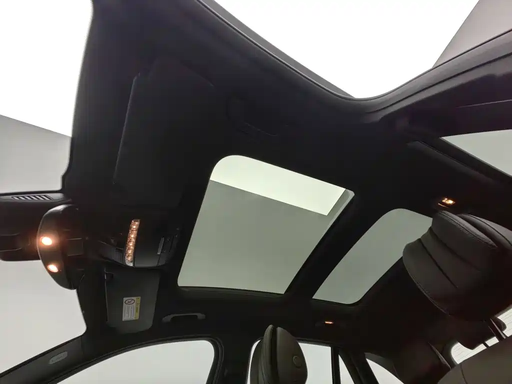 Mercedes-Benz GLC — миниатюра 14